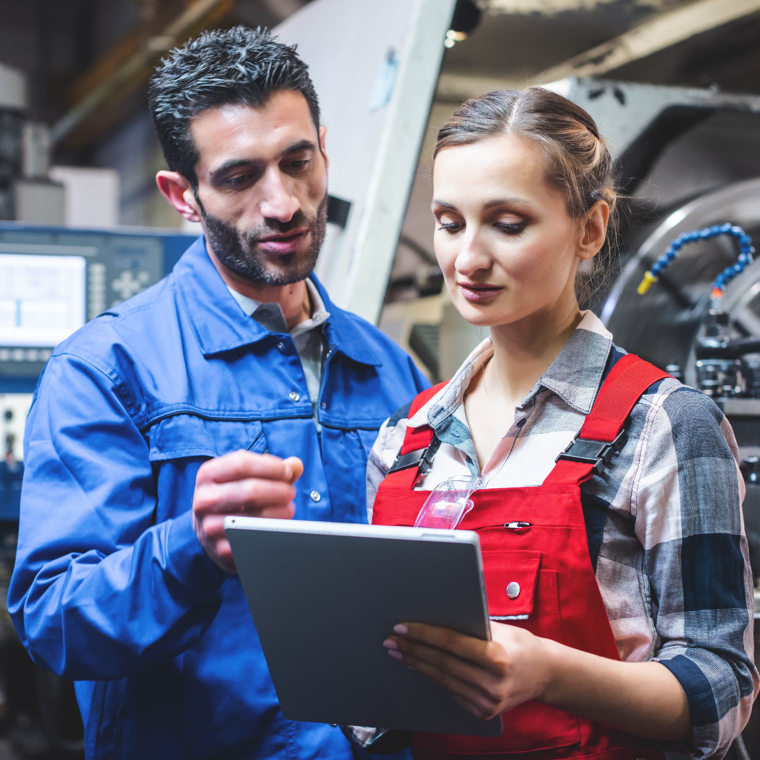 Manufacturers – your customer is online. Are you?