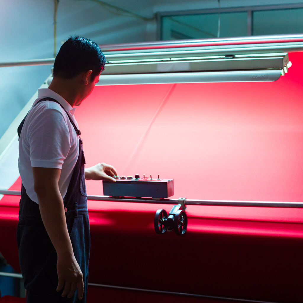 Top Benefits of a MES Solution in Woven and Non-woven Textile Manufacturing